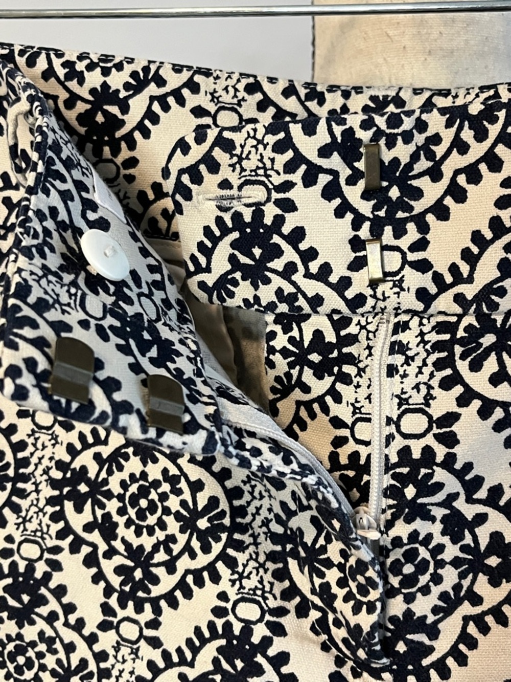 Loft Marisa Riviera Pants - Picture 3 of 10